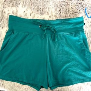 Teal green runners shorts with adjustable waistband- Size: Women’s SM